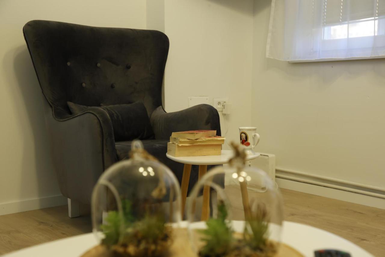 Apartament Blue And Rose Cozy - Quiet In The Best Location - Self Check-In - 5Th Floor With Elevator Sarajewo Zewnętrze zdjęcie