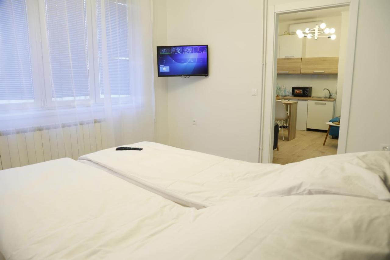 Apartament Blue And Rose Cozy - Quiet In The Best Location - Self Check-In - 5Th Floor With Elevator Sarajewo Zewnętrze zdjęcie